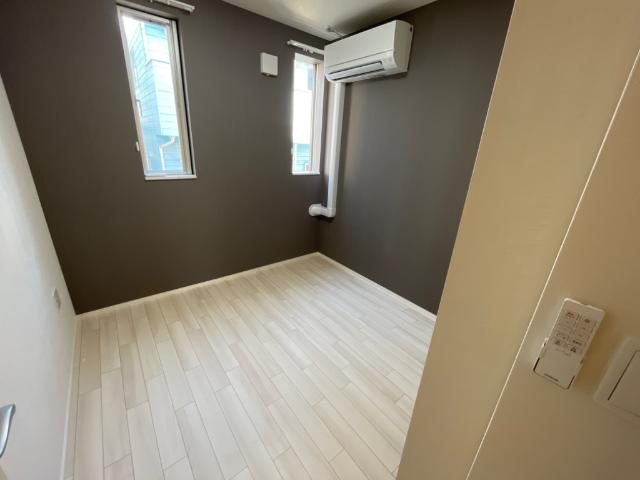 【洋室】 | サンライズテラス | きれいな洋室です