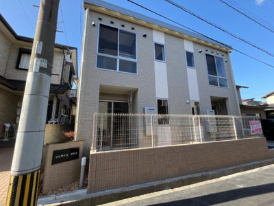 【外観】 | サンライズテラス | ◆◇◆大人気の入居時の費用負担0円プラン利用可能◆◇◆
〇現地待合わせOK　〇LINE対応可　〇他社物件持込ＯＫ
〇遠隔契約OK　〇お値引き喜んで♪皆様のお問合せをお待ちしています♪