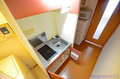 【キッチン】 | レオパレスコモト大畠 | 設備・使用は号室により異なる為、現況を優先致します。