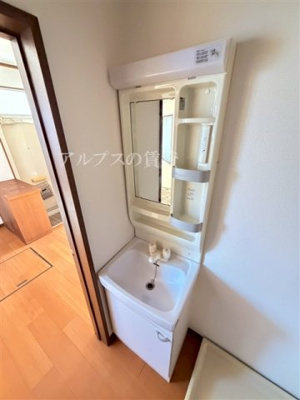 【独立洗面台】 | ラーク永田