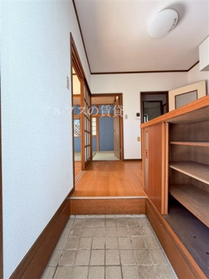 【玄関】 | ラーク永田