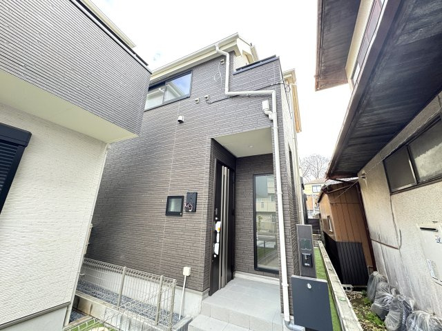 市川市本北方１丁目新築戸建【中山小学校：8分】