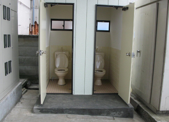 さいたま市北区吉野町２丁目の倉庫のトイレ