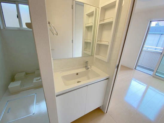 【独立洗面台】