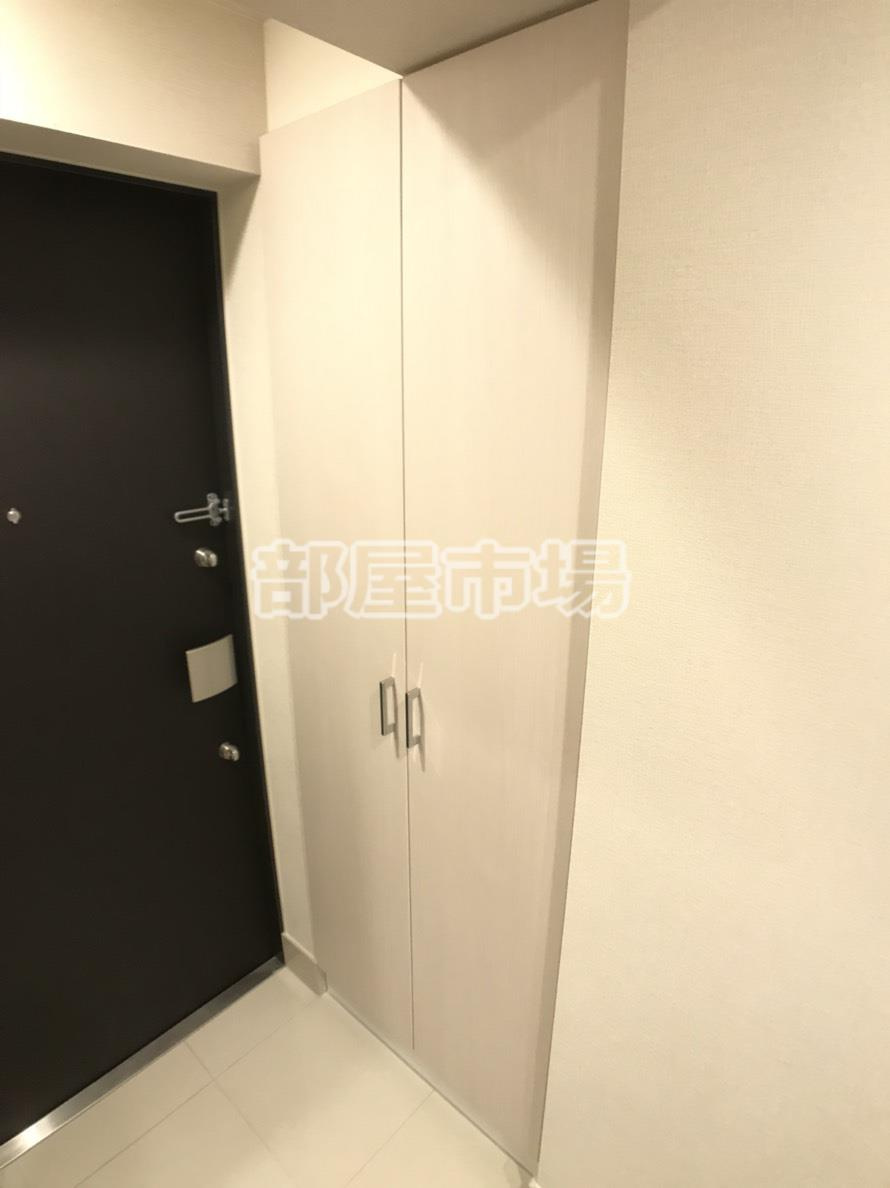 HY's三ノ輪の玄関|シューズボックス