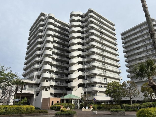 モア・クレストマリンシティ金沢文庫C棟【仲介手数料無料】の外観