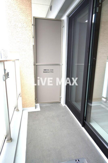 【バルコニー】Ｊ．ＧＲＡＮ　Ｃｏｕｒｔ　品川西大井ＷＥＳＴ