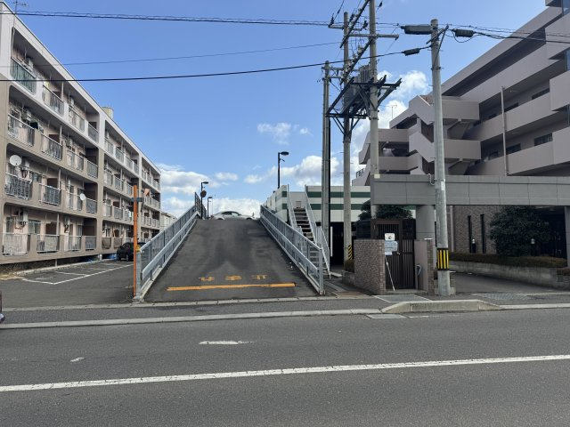 想定年間賃料150万　想定利回り8.33％　鉄骨鉄筋コンクリート造のその他