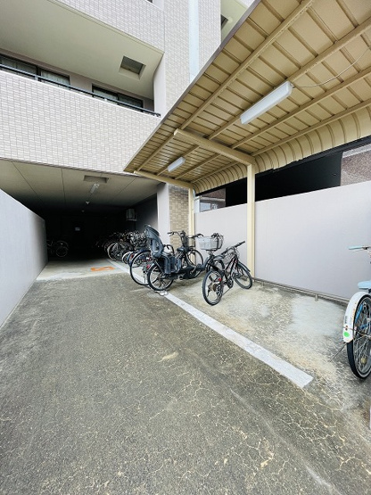 【駐輪場】 | サンリヤン博多南Ⅲ