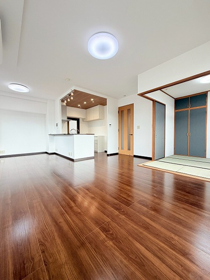 【居間・リビング】 | サンリヤン博多南Ⅲ