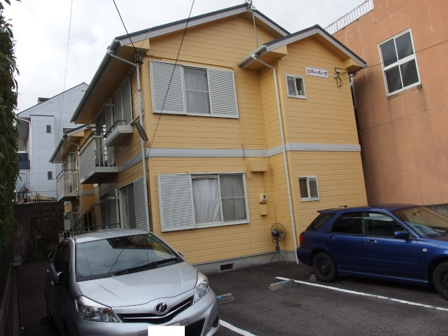 リバーパーク（板屋町）の外観