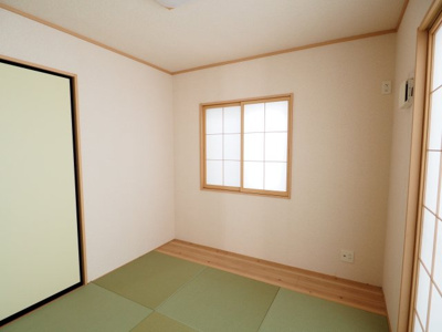【和室】 | 中古戸建　南沢又下並松 | ★内覧予約でブランド米2kg★