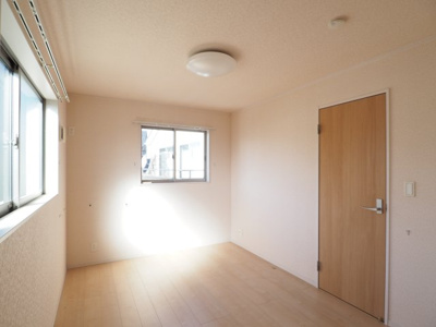 【洋室】 | 中古戸建　南沢又下並松 | ★内覧予約でブランド米2kg★