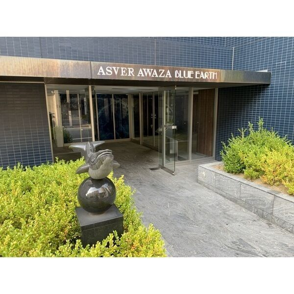 アスヴェル阿波座BLUE EARTHのエントランス