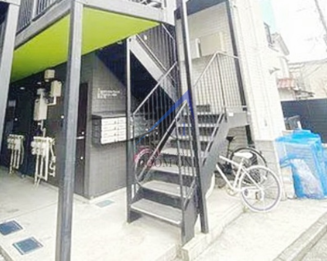 モダンエレーナ鶴見のエントランス|エントランスです。