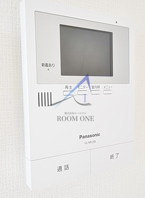 モダンエレーナ鶴見のセキュリティ|モニター付きインターホンです。