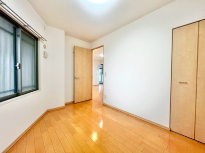 【玄関】 | ラフィーナ堺・光明池