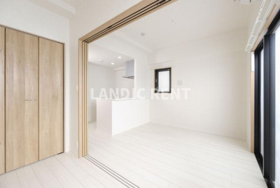 【居間・リビング】 | ネストピア東比恵駅前Ⅲ