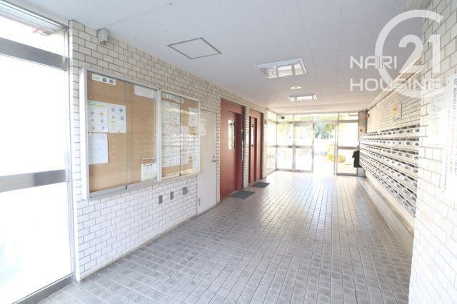 【エントランス】 | 昭島つつじが丘ハイツ北２２号棟 | エントランス