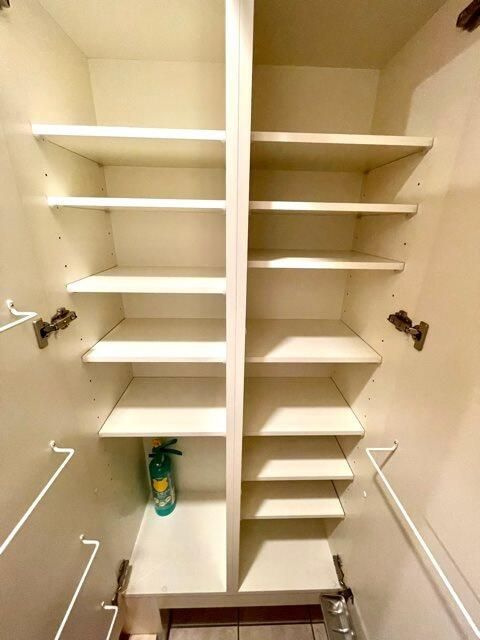 レジディア入谷の玄関