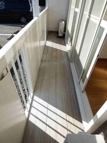 オーク鶏冠井のバルコニー