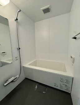 【浴室】 | 池袋本町1丁目住宅 | ゆったり過ごせるお風呂です