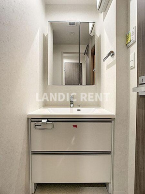 【独立洗面台】 | ネストピア東比恵駅前Ⅱ