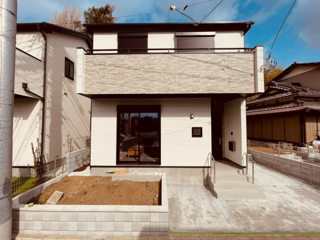 【外観】 | 練馬区大泉町１丁目　新築戸建て　B号棟 | 上質な色合いとデザインで、飽きのこない佇まい