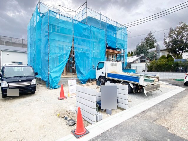 ～自由設計対応5区画～宝塚市山本中1丁目新築一戸建ての外観|現地写真になります。現在工事着工中