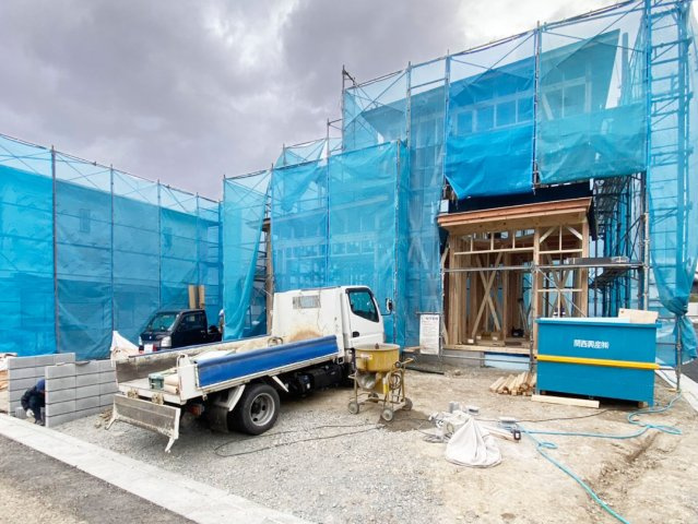 ～自由設計対応5区画～宝塚市山本中1丁目新築一戸建ての外観|現地写真になります。現在工事着工中