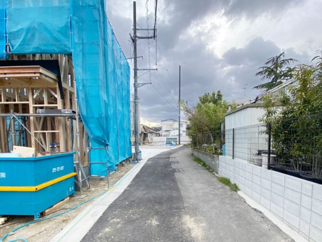 ～自由設計対応5区画～宝塚市山本中1丁目新築一戸建ての外観|現地写真になります。現在工事着工中