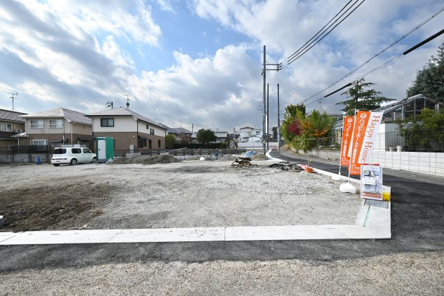 ～自由設計対応5区画～宝塚市山本中1丁目新築戸建ての前面道路含む現地写真|現地写真になります。現在工事着工中