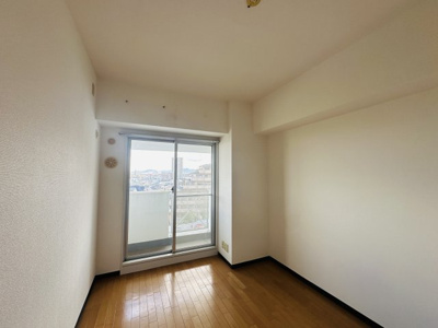 【子供部屋】 | エステム堺萩原天神 | 全居室窓ありますよ！明るく風通しのいい室内に気持ちも明るくなりますね！