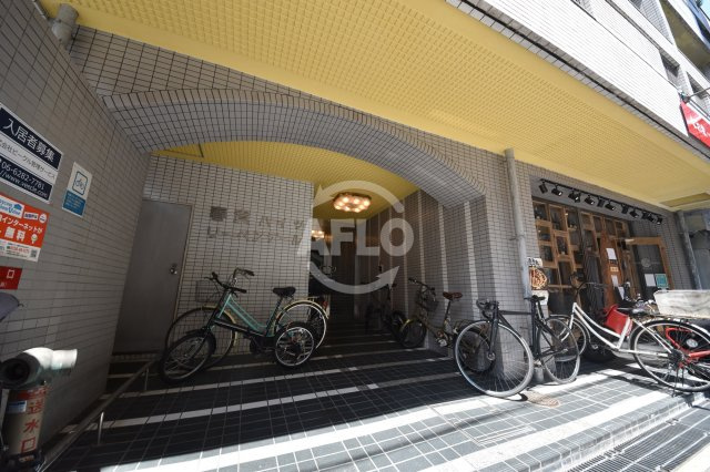 春貴ハイツ　リーベンデールのエントランス|春貴ハイツ　リーベンデール　エントランス