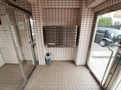 【エントランス】 | ガーデン東白楽