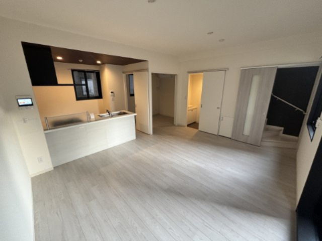 ＲＡ－ＡＳＨＩＹＡの居間・リビング