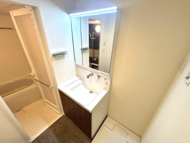 ＲＡ－ＡＳＨＩＹＡの独立洗面台