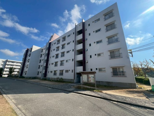 高倉台1団地2号棟