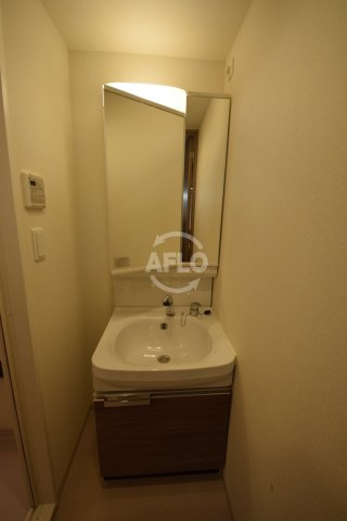 プレサンス北浜レガーロの独立洗面台|プレサンス北浜レガーロ　洗面化粧台