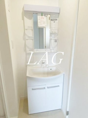 【洗面所】 | ルミナーレ | 洗面台です。