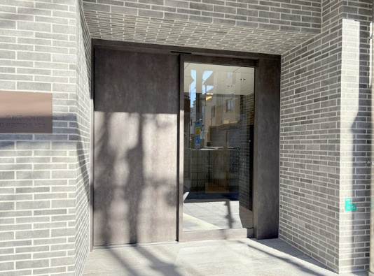 Broad阿倍野阪南町Residenceのエントランス