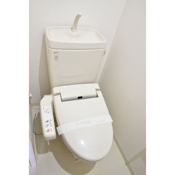 十三本町ウィンズマンションⅡのトイレ