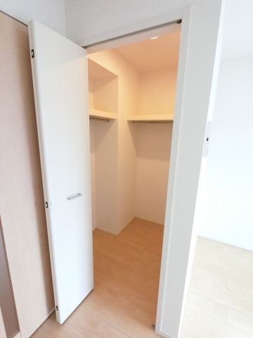 【収納】 | ☆ウォークインクローゼット☆