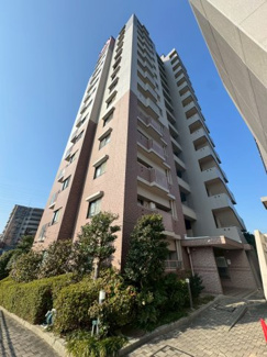 【外観】 | シンフォニアみなみが丘C棟 | 当日や夜間でもご案内可能でございます♪
お気軽にお問い合わせくださいませ！