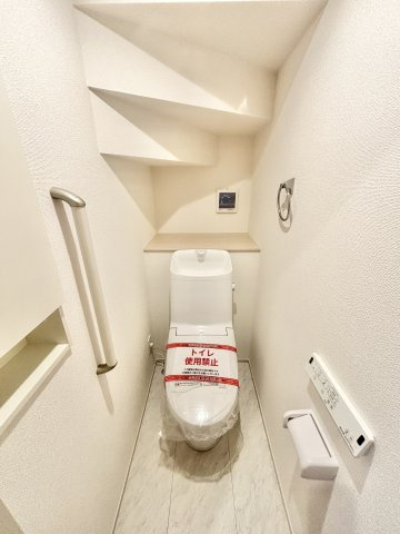 【仲介手数料無料／中川区】グラファーレ名古屋市港区藤高3期　3棟　新築戸建のトイレ