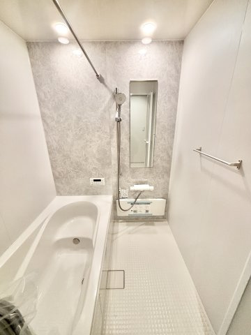 【仲介手数料無料／中川区】グラファーレ名古屋市港区藤高3期　3棟　新築戸建の浴室