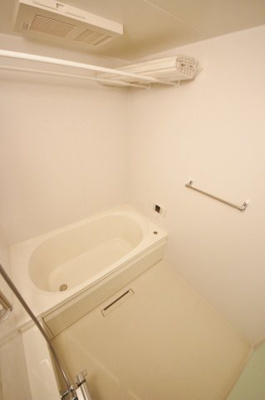 【浴室】 | ラ・ヴィ