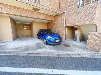 【駐車場】