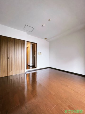 【寝室】 | ロイヤルクイーンズパーク