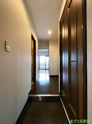 【玄関】 | ロイヤルクイーンズパーク